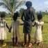 Das Jugend Eine Welt-Projekt Don Bosco Fambul in Sierra Leone bietet betroffenen Kindern Schutz, Betreuung und eine Schulausbildung.